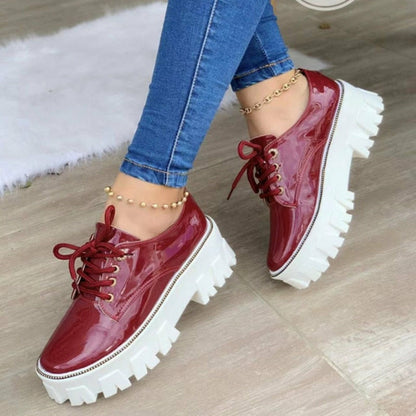 Platform Oxford Shoes – Women's Thick Heel Lace-Up Oxfords
