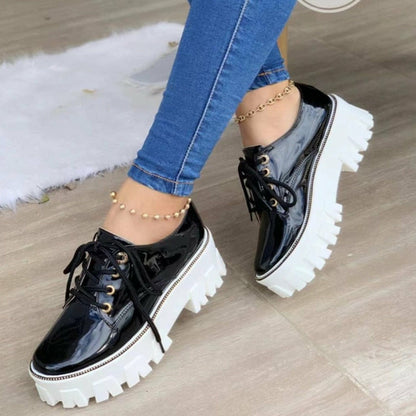 Platform Oxford Shoes – Women's Thick Heel Lace-Up Oxfords
