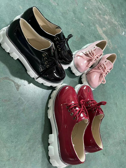 Platform Oxford Shoes – Women's Thick Heel Lace-Up Oxfords